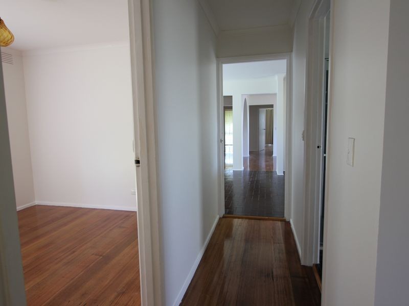 2 Sheldrake Close, Frankston VIC 3199