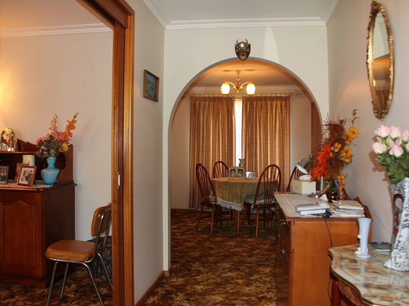 27 Lewis Street, Frankston VIC 3199