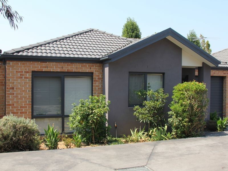 4/33 Deane Street, Frankston VIC 3199