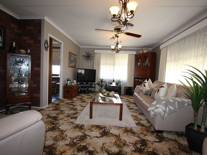 89 Monterey Boulevard, Frankston North VIC 3200