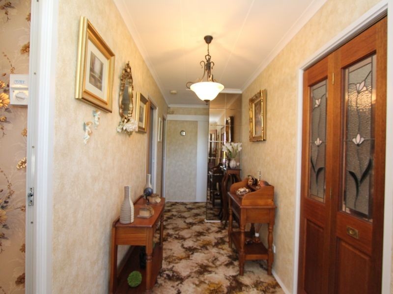 89 Monterey Boulevard, Frankston North VIC 3200