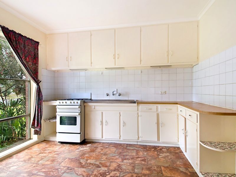 58 Forest Drive, Frankston North VIC 3200