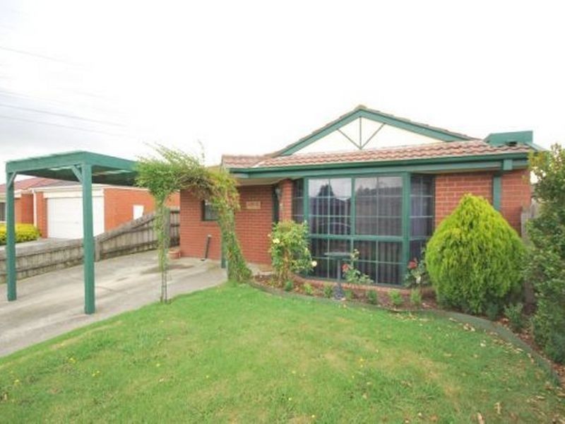 9 Isaac Court, Cranbourne West VIC 3977