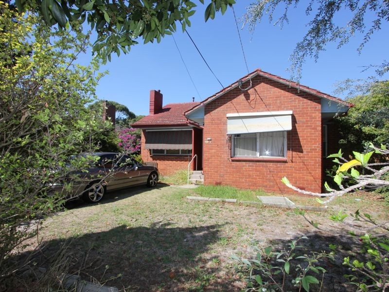 261 Frankston Dandenong Road, Frankston North VIC 3200
