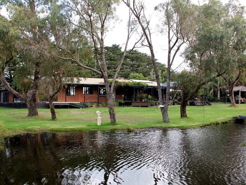 825 Frankston Flinders Road, Somerville VIC 3912