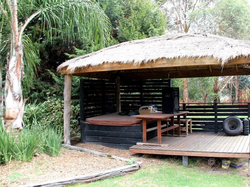 825 Frankston Flinders Road, Somerville VIC 3912