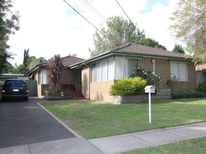 29 Gretana Crescent, Frankston VIC 3199
