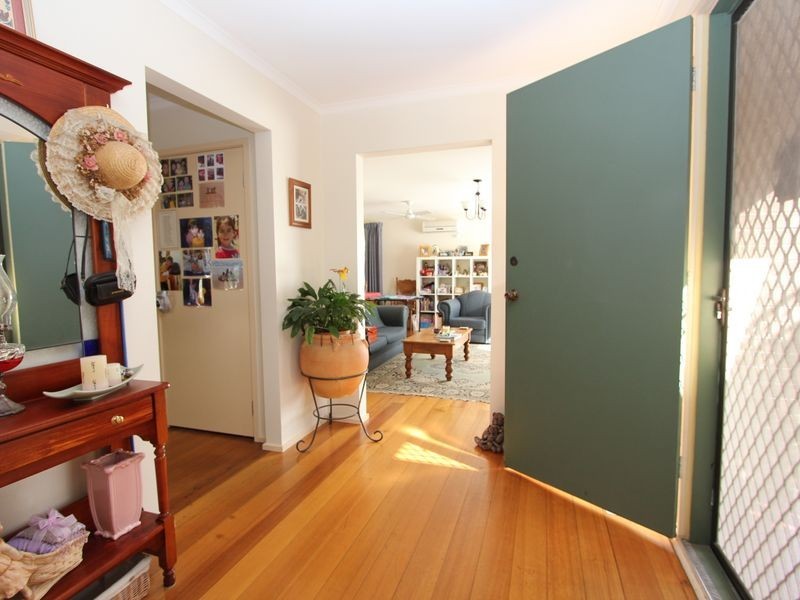 29 Gretana Crescent, Frankston VIC 3199