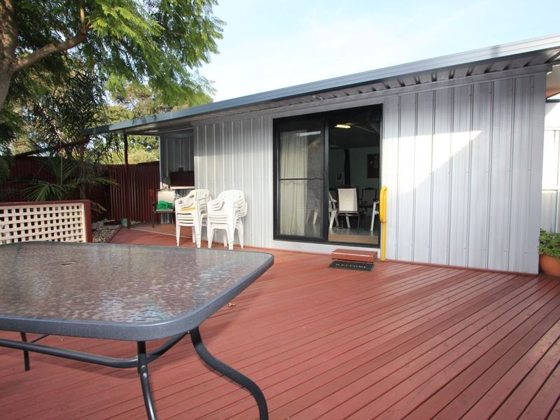 1 Alpina Street, Frankston North VIC 3200