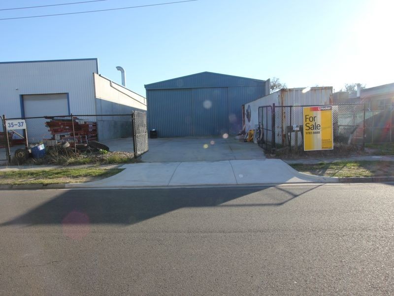 37 Milne Avenue, Seaford VIC 3198