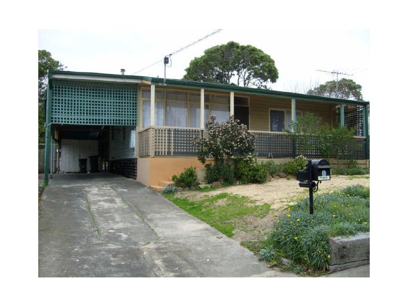 4 Kareela Road, Frankston VIC 3199