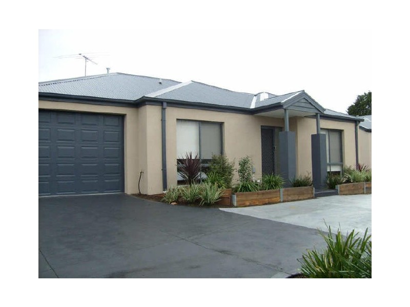 4/49 Culcairn Drive, Frankston South VIC 3199