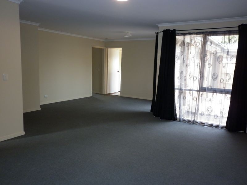 178 Lyrebird Drive, Carrum Downs VIC 3201