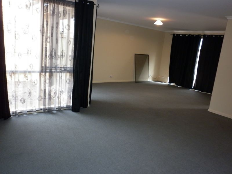 178 Lyrebird Drive, Carrum Downs VIC 3201