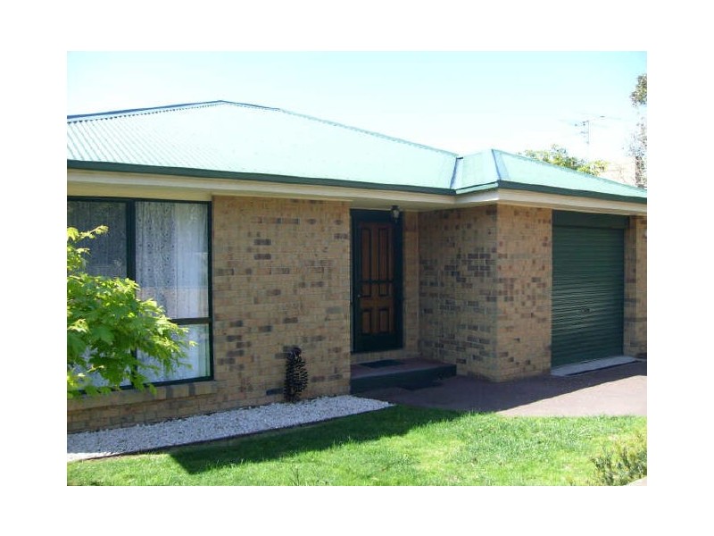 7 Edna Street, Frankston VIC 3199