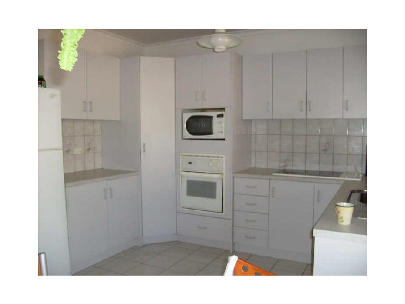 9 Alpina Street, Frankston North VIC 3200