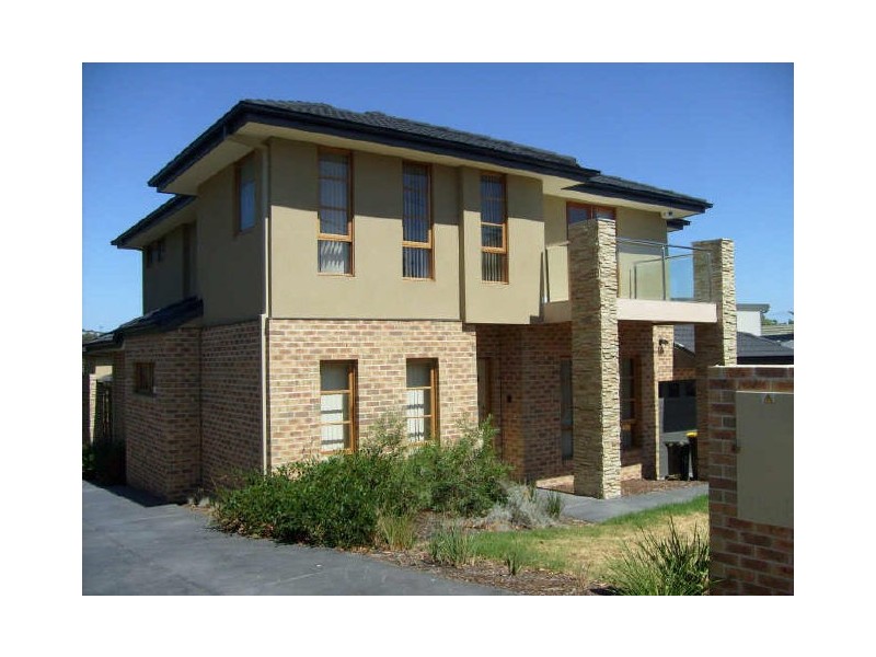 1/8 Ithaca Road, Frankston South VIC 3199