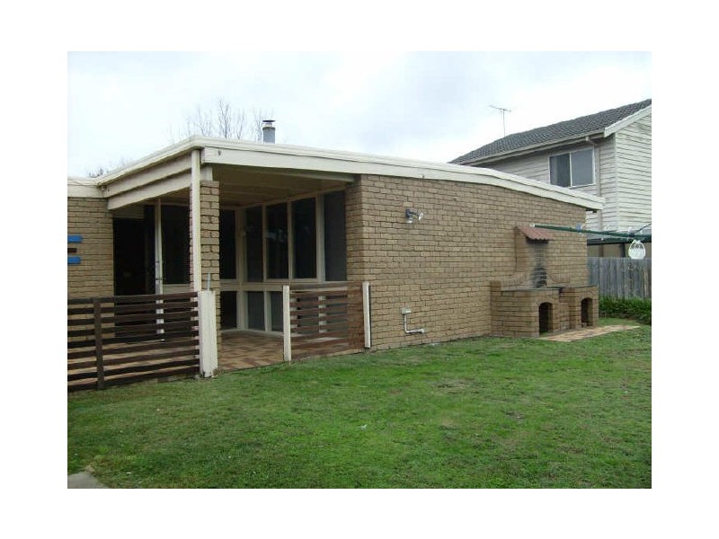 84 Grimwade Crescent, Frankston VIC 3199