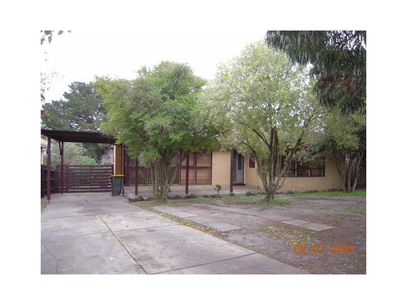 9 Golconda Avenue, Frankston VIC 3199