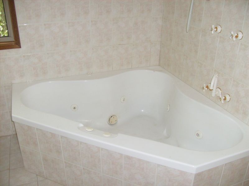 36 Whitford Way, Frankston VIC 3199