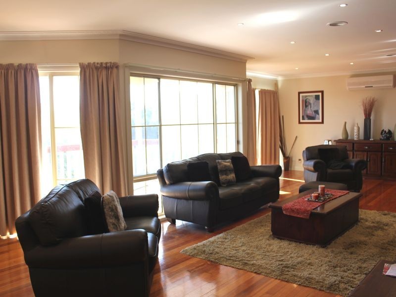 82 Centre Road, Langwarrin VIC 3910