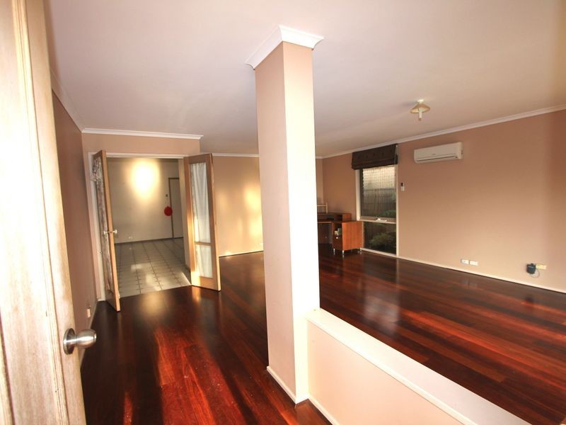 11 Bokissa Drive, Frankston VIC 3199