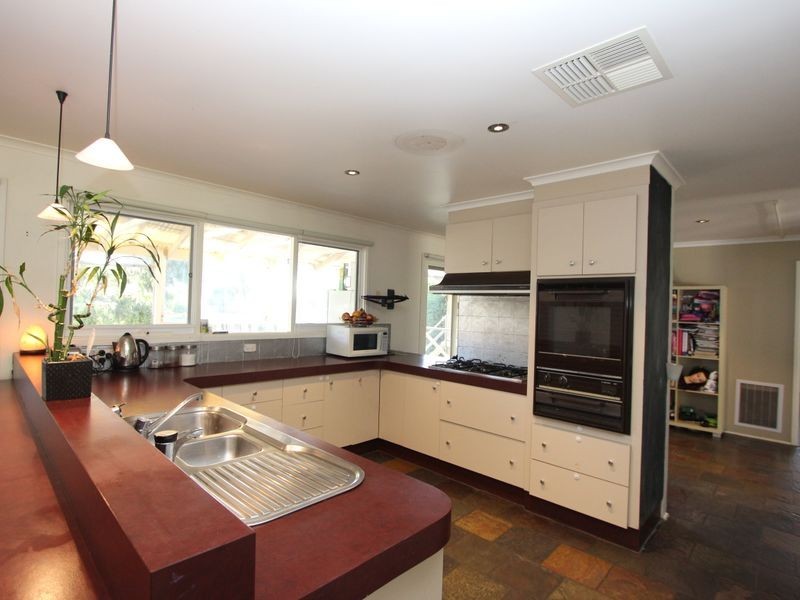 50 Maberley Crescent, Frankston South VIC 3199