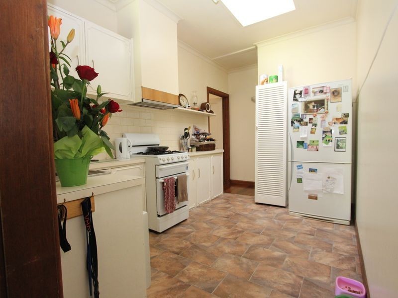 1 Grant Avenue, Seaford VIC 3198