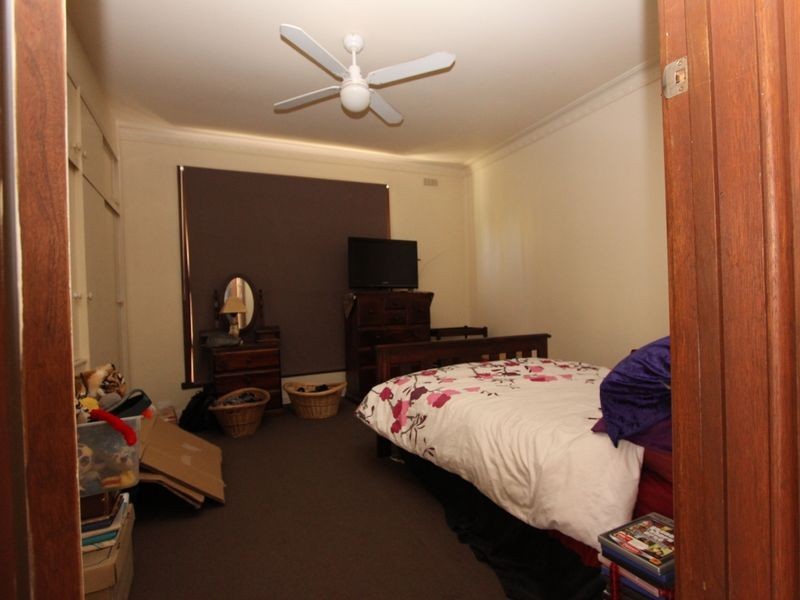 1 Grant Avenue, Seaford VIC 3198