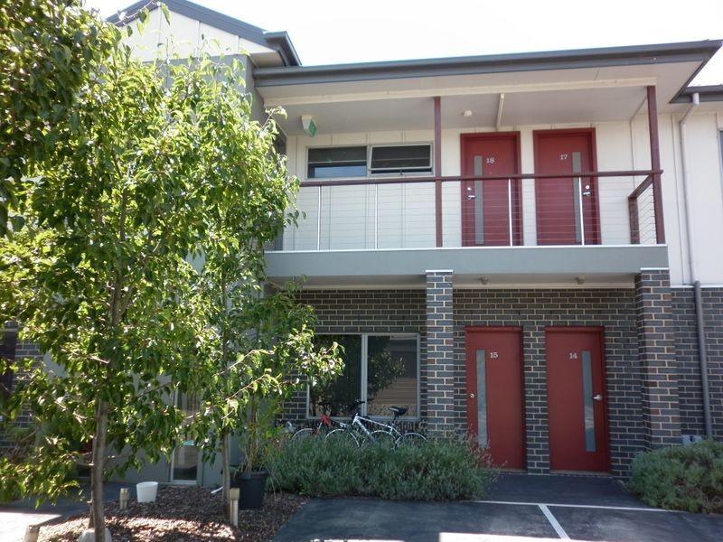 18/70 Wells Road, Seaford VIC 3198