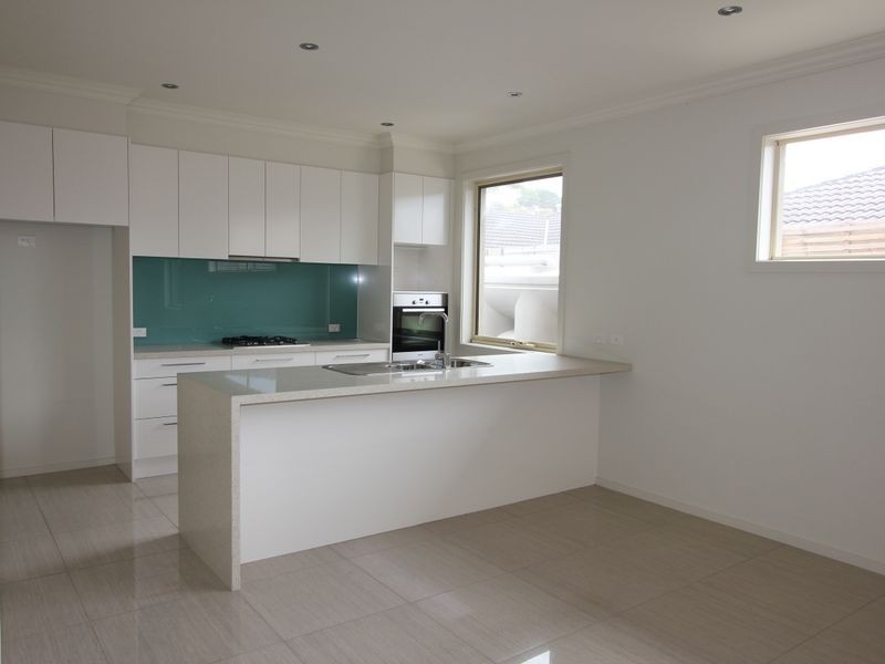 3/147 Mount Eliza Way, Mount Eliza VIC 3930