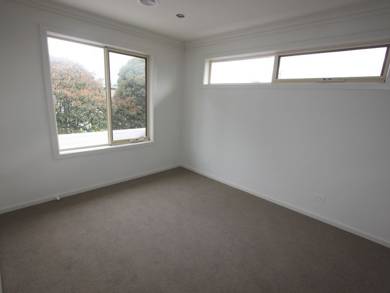 3/147 Mount Eliza Way, Mount Eliza VIC 3930