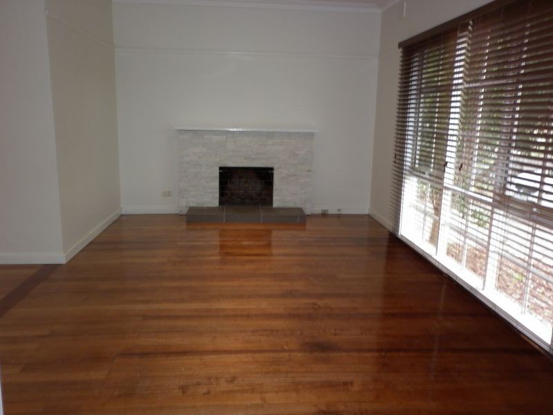 4 Ashleigh Avenue, Frankston VIC 3199