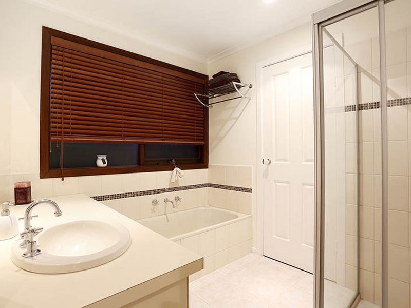 12 Peter Court, Langwarrin VIC 3910