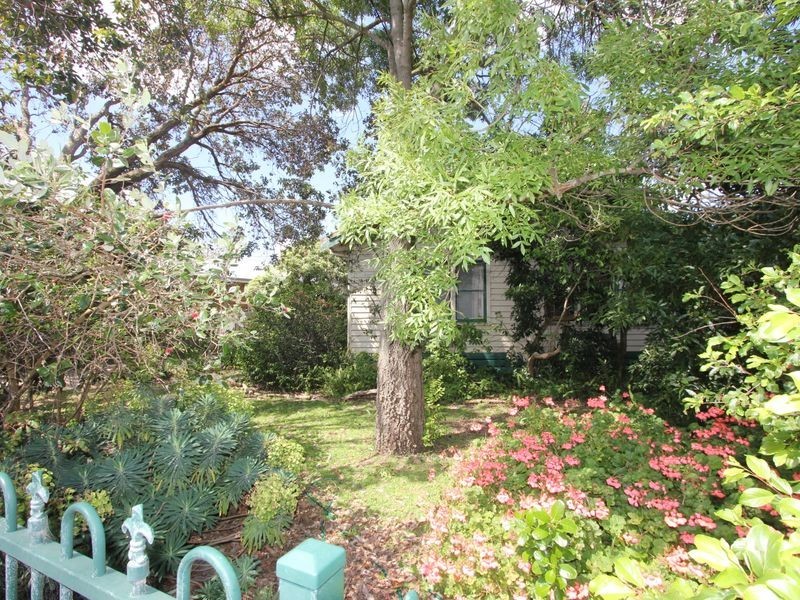 109 Kananook Avenue, Seaford VIC 3198