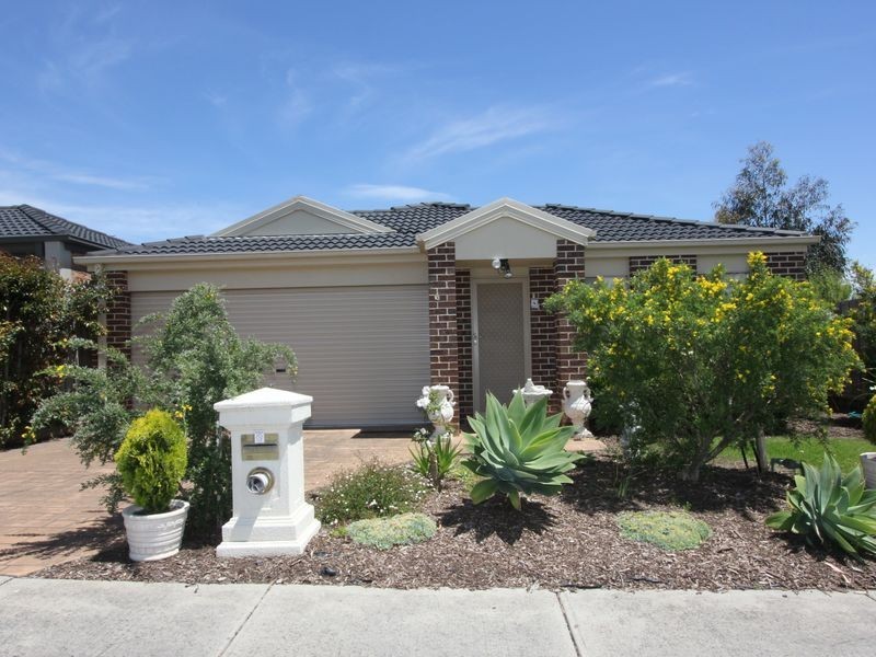 10 Mina Court, Carrum Downs VIC 3201