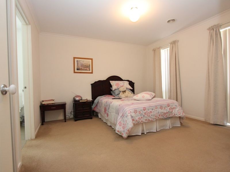 10 Mina Court, Carrum Downs VIC 3201