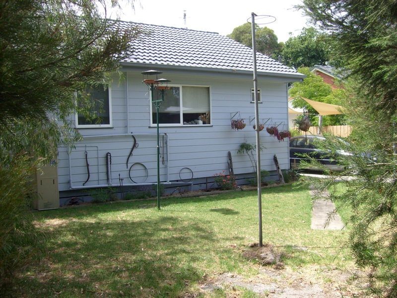 8 TallowWood Street, Frankston North VIC 3200