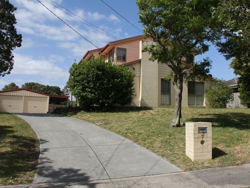 7 Wallace Avenue, Frankston VIC 3199