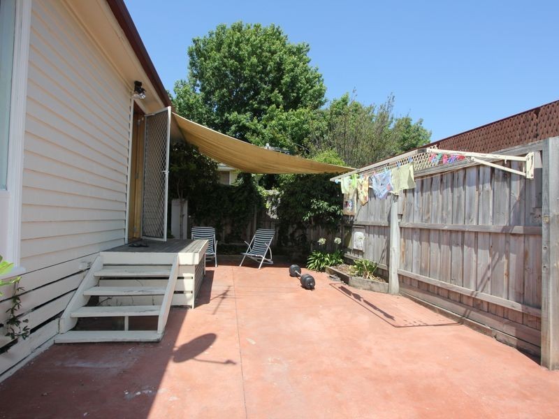 37 Leonard Street, Frankston VIC 3199