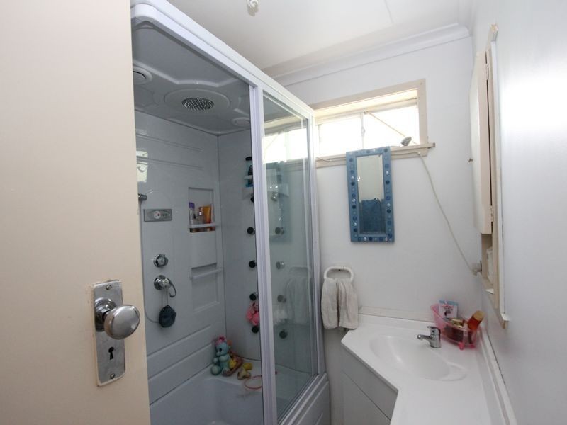 13 Bursaria Crescent, Frankston North VIC 3200