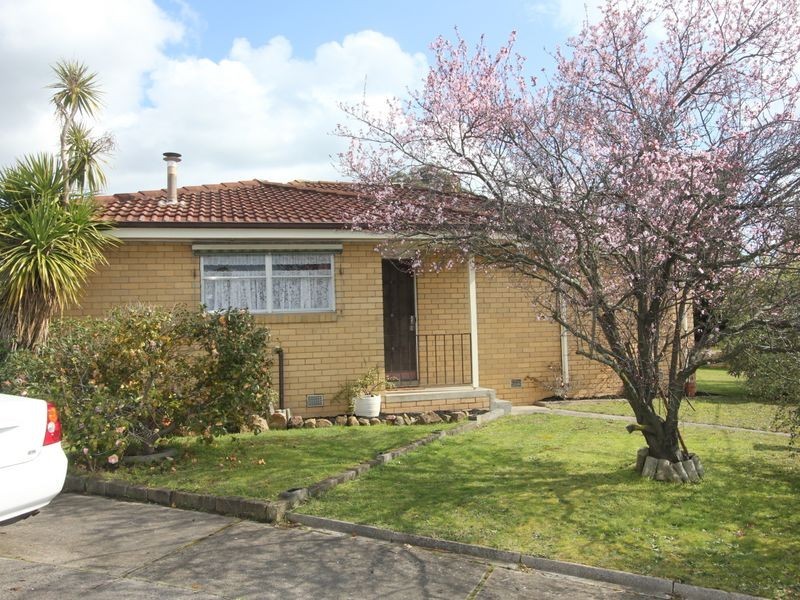 28 Ballarto Road, Frankston North VIC 3200