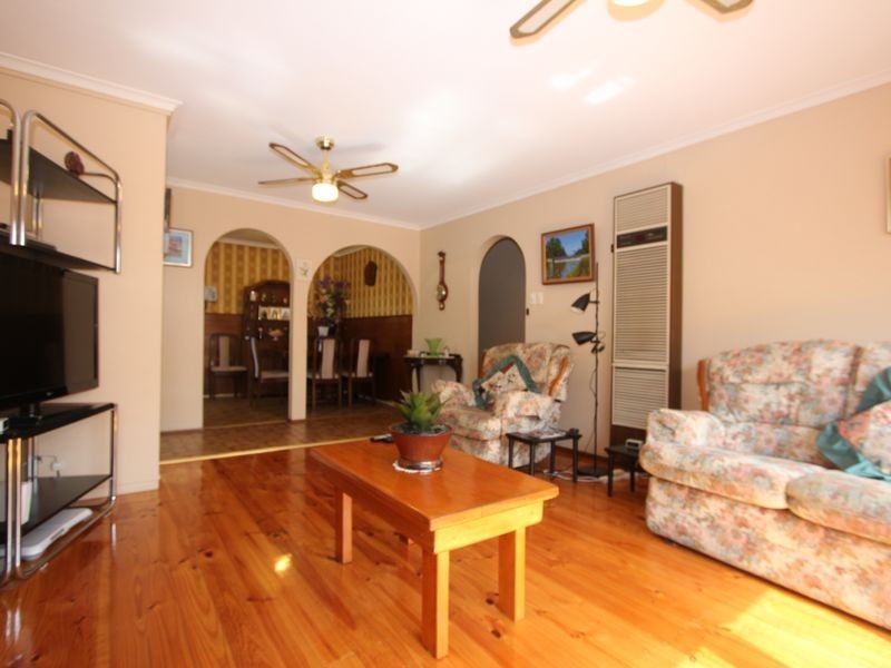 28 Ballarto Road, Frankston North VIC 3200