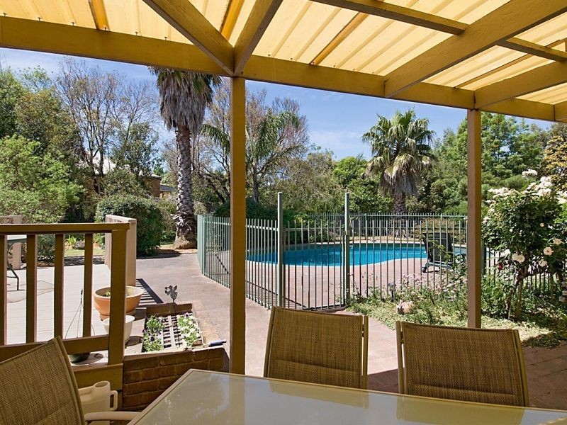 8 Sheoak Road, Frankston South VIC 3199