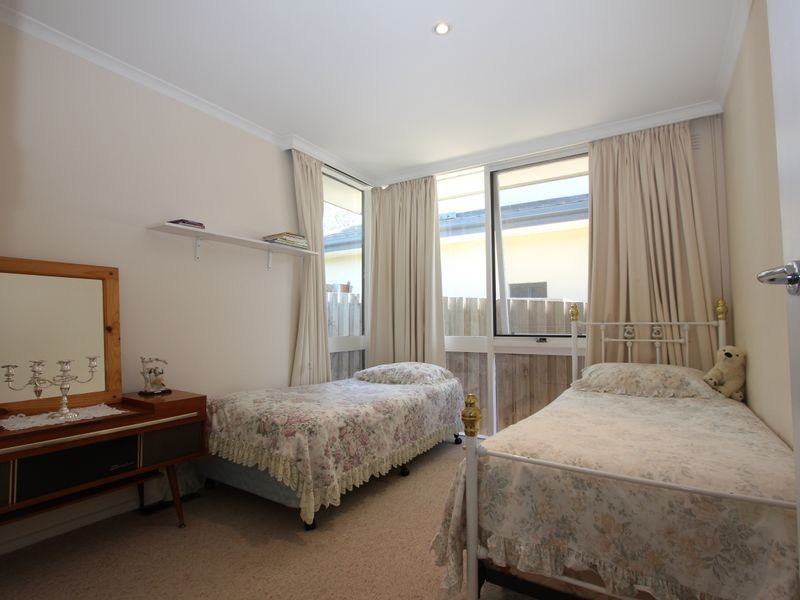 84 Fleetwood Cres, Frankston South VIC 3199