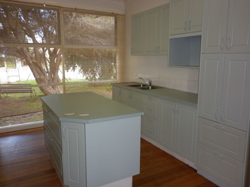 23 Gairloch Dve, Frankston VIC 3199