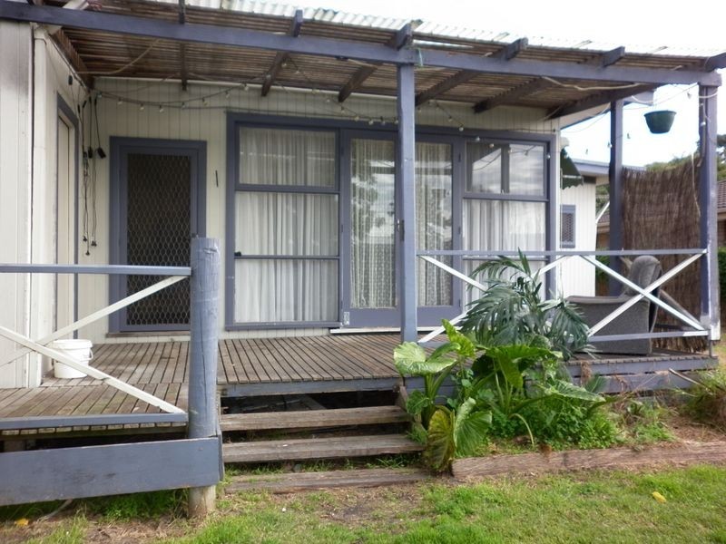 23 Gairloch Dve, Frankston VIC 3199