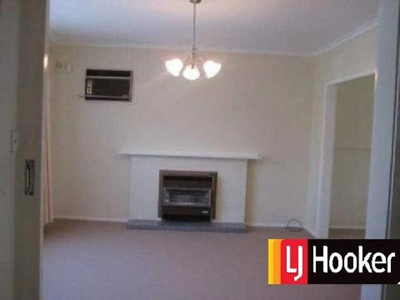 26 Longleaf Street, Frankston North VIC 3200