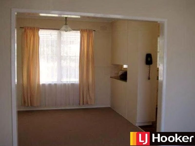 26 Longleaf Street, Frankston North VIC 3200