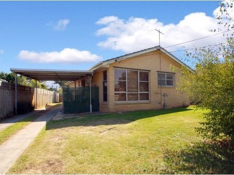 23 Silver Ave, Frankston North VIC 3200